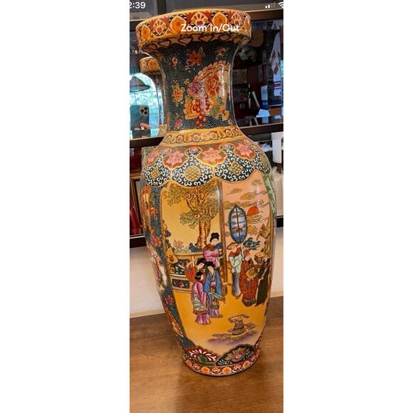 Magnificent Satsuma  Japanese ornate vase Geisha scenery 24” giant STUNNING - Picture 1 of 13